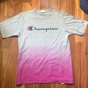 Champion fading t-shirt.